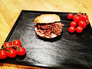 Pulled Beef aus dem Dutch Oven MecksBBQ